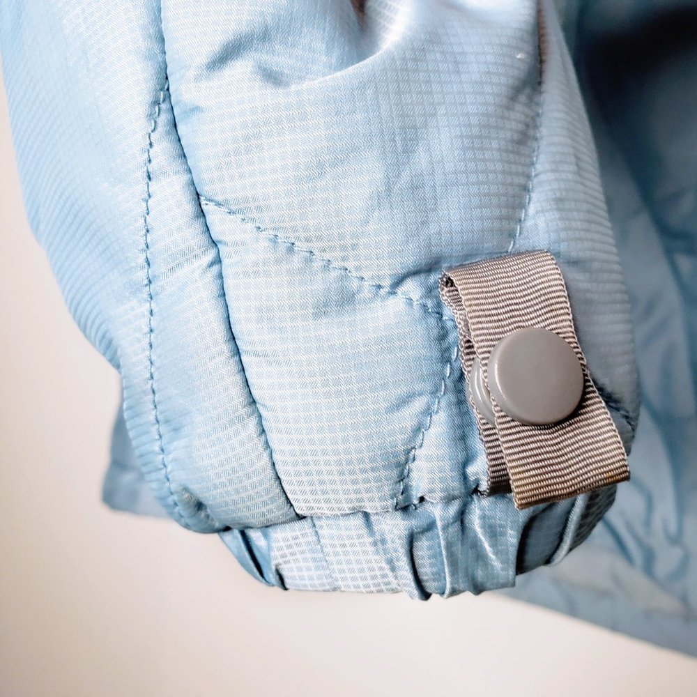 The North Face Quilted Light Blue Puffer M - Picture 7 of 9